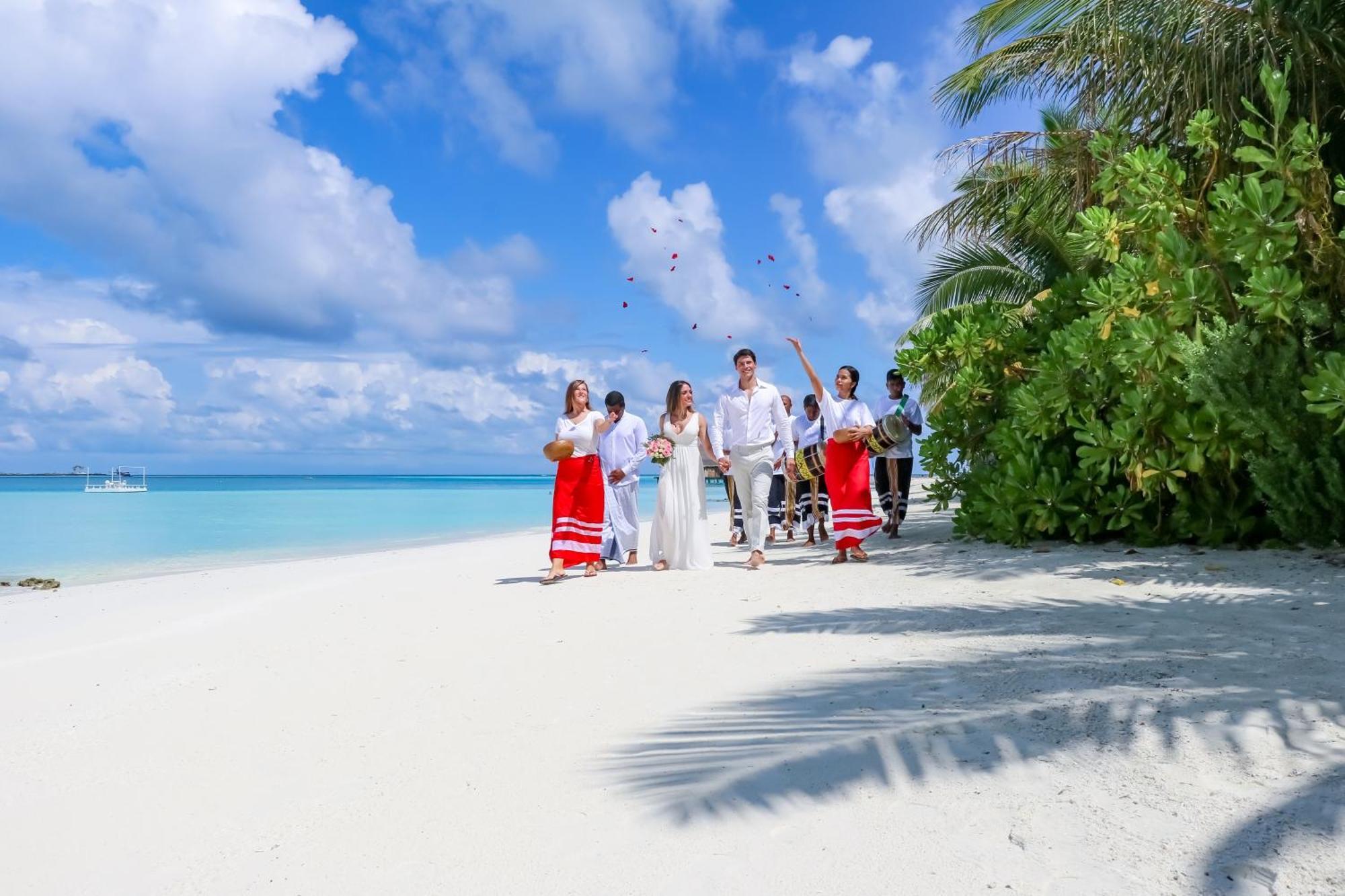 Angsana Velavaru - 20 Percent Off On Return Sea Plane Transfers, Spa, F&B And Watersports, Bookings & Stays Between 15 June - 27 Dec 2024 Meedhoo (Dhaalu Atoll) Dış mekan fotoğraf